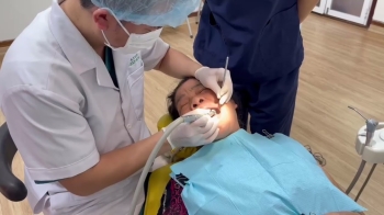 Một ngày làm việc tại nha khoa Nhân Hòa